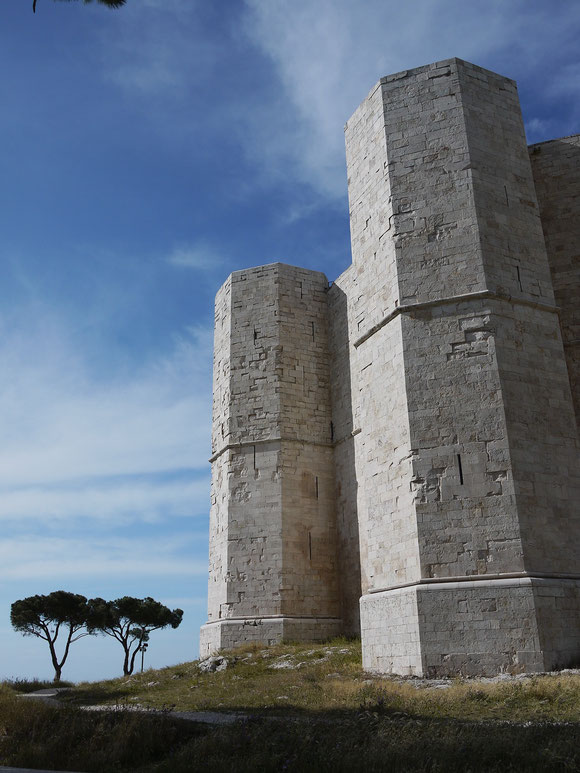 Castel Del Monte