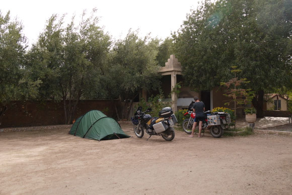 Auf dem Campingplatz in Taliouine