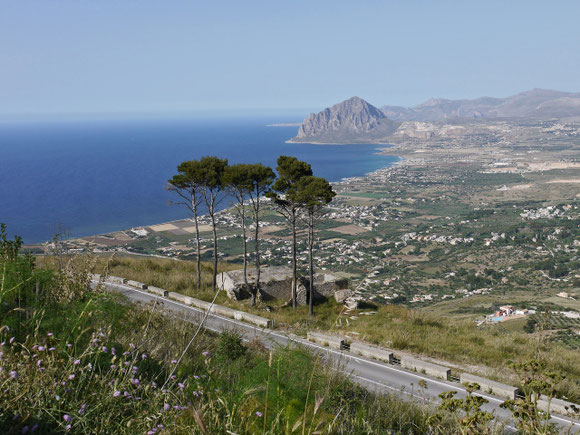 Auffahrt nach Erice
