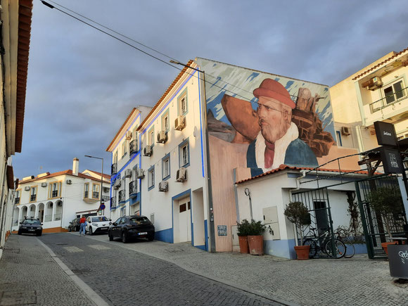 So ein schönes und großes Wandgemälde habe ich noch nie in Portugal gesehen. 