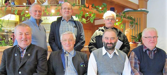 jeweils von links: J. Mistelbauer,  IM H. Kolm,  IM St. Gerstbauer,  IM J. Klanner,  OSR G. Schwarz,  J. Lechner, F. Mühlbacher