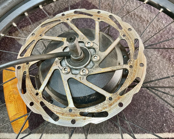 ADO電動アシスト自転車 ディスクローター摩耗の確認