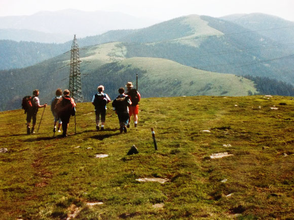 Dann gehts hurtig weiter,über Eibelkogel ,Lärchkogel,Fensteralm,Gössgraben ,Brucker Hochalm und Mugl.In Aflenz werden wir dann gelabt und haben unser Nachtquatier