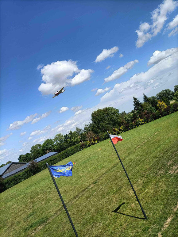 Adriana Aviation CPL IR ME professional pilot training Poland flight school