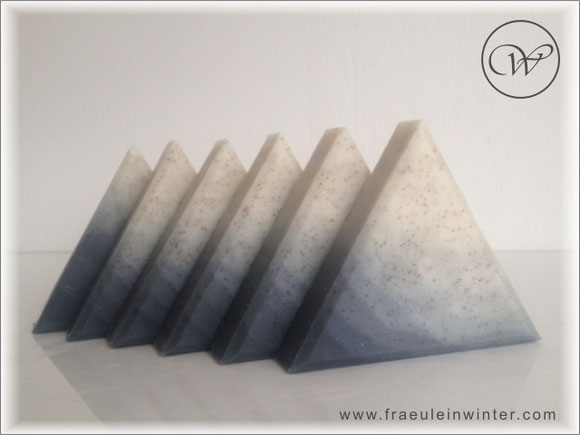Seife "Peeling-Eck" - colour gradient - handmade soap