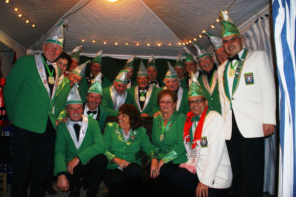 Der Elferrat und die Senatoren der Eigenheimer Vereinigung haben am 14.11.2014 den Fasching eingeläutet.
