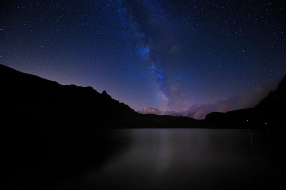 La vía Láctea vista desde el Parque Nacional Gran Paradiso 