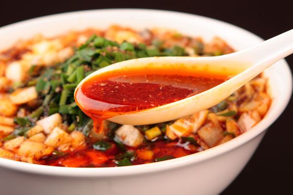 Spicy "Bingiri" ramen, offered at Takumen