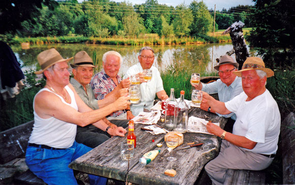 Mitglieder der Bürgerrunde Kopfing (1987, v.l.: Johann Scheuringer, Hubert Hainz, Karl Schmidseder, Matthias Ertl, Sepp Ertl, Fritz Brunnbauer)