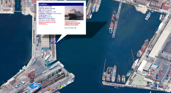 Sur cette capture d'écran du site Marine Trafic on voit la position actuelle du Scandola ainsi que la cale sèche où il se trouvait