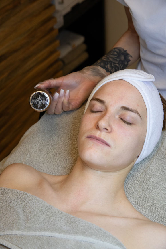 Microneedling in der Nähe, RF Needling basel