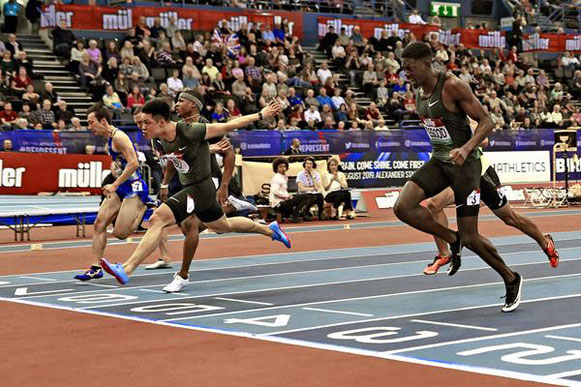 Su Bingtian gana los 60 m en la reunión de la IAAF World Indoor Tour en Birmingham (Mark Shearman) © Copyright