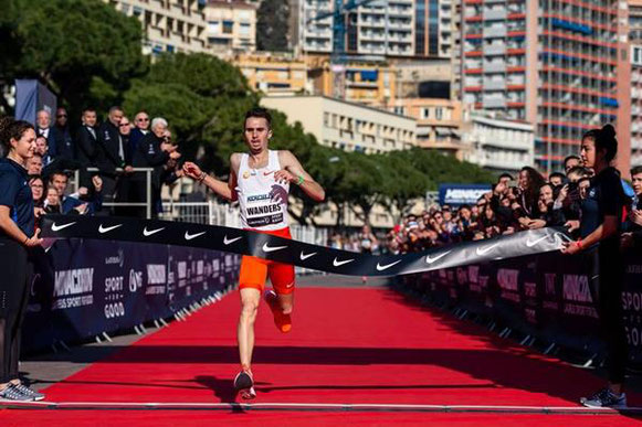 Julien Wanders registra un 5k de 13:29 en Monaco (NN Running Team) © Copyright