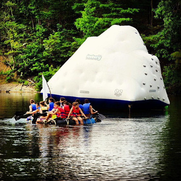 is a camp counsellor a good job?