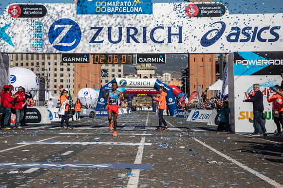 Alemu Bekele gana el Maratón de Barcelona (Organizadores) © Copyright
