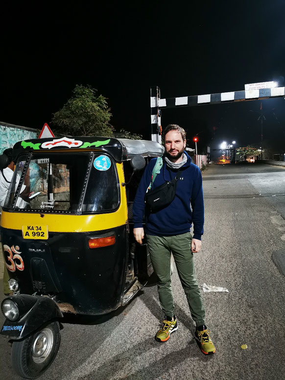 Tuktuk to the rescue