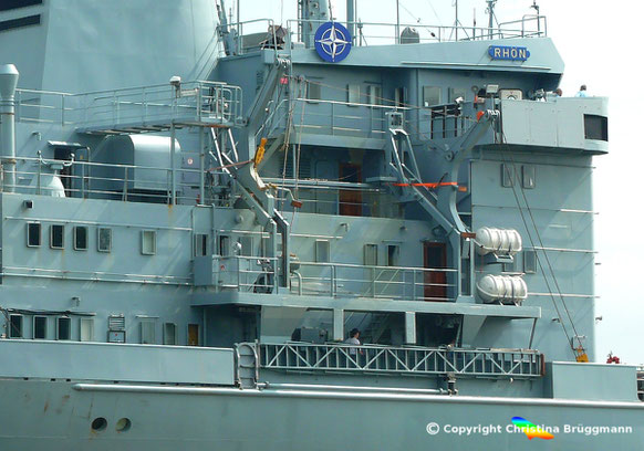 Marinetanker RHÖN, Davits nach Bootsunfall