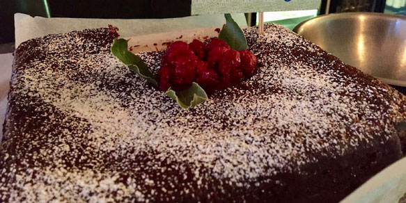 vegan chocolate cake milgi