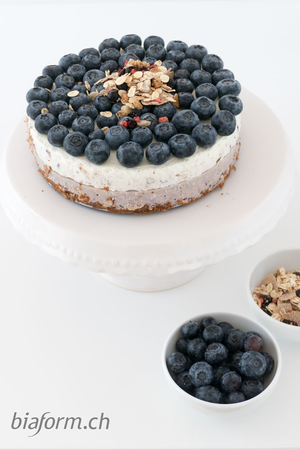 mymuesli, gesundes Frühstück, gesunde Ernährung, Müesli, Foodblog Schweiz, gesunder Kuchen, gesunde Quarktorte, Quarktorte mit Magerquark, fettarme Torte, low carb Torte, Blog Schweiz, Bloggerin Schweiz