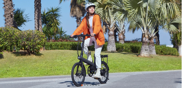 タイヤが小さくてオシャレな電動自転車(e-bike)!!小径車QiCYCLE C2J