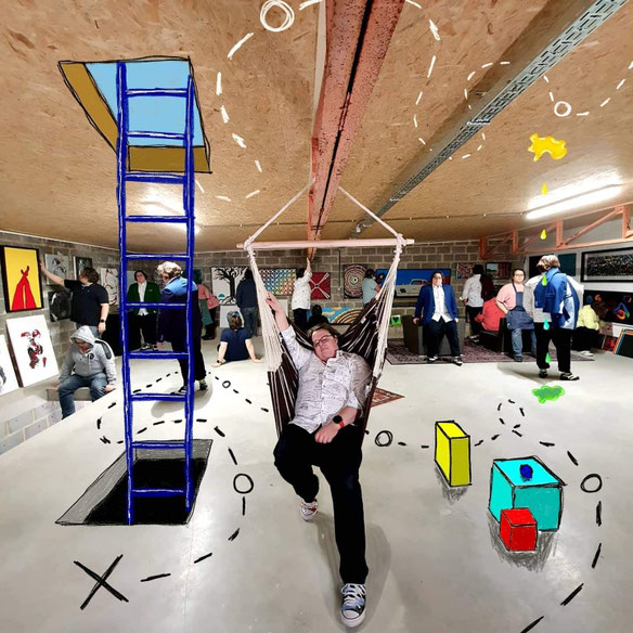 Gemaltes Fotomontage-Selbstporträt von Martin Lingens im Atelier