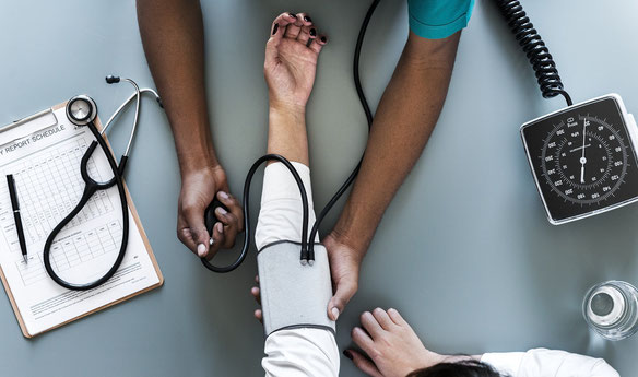 Komplementärmedizin - Kein Alternativer und esoterischer Schnickschnack - sondern eine neue Chance der Zusammenarbeit in der medizin