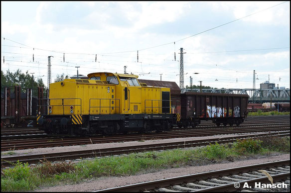 293 508-8 (SGL V150.02) steht am 28. September 2015 im Güterbahnhof Zwickau 