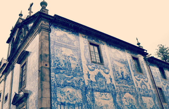 Chapel of Almas Porto © European Consumers Choice
