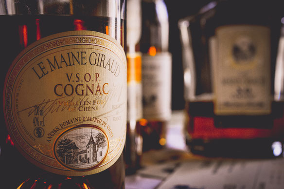 bouteilles de cognac xo et cognac vsop du Maine Giraud