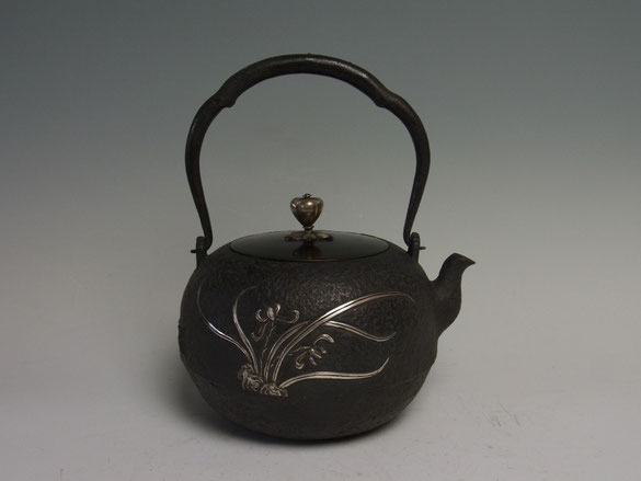 人間国宝 金森栄一 銅器 鋳造象嵌 花瓶 花器 花入 人間国宝 金森栄一 銅器 鋳造象嵌 花瓶 花器 花入 2025年最新