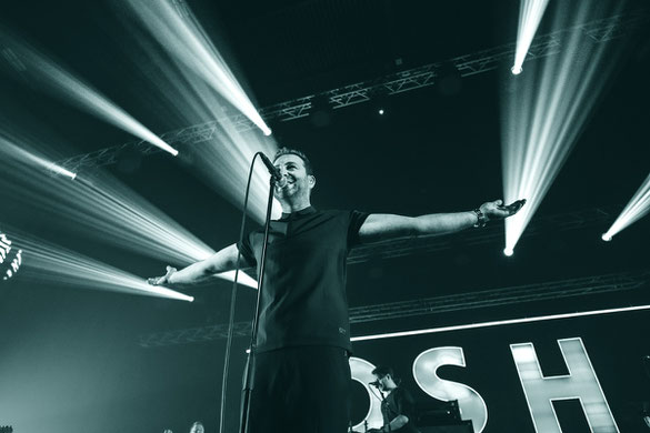 In Österreich ist der mehrfache "Amadeus Award"-Preisträger Josh schon ein großer Popstar. Im Herbst geht er wieder in Deutschland auf Tour, mit Zwischenstopp am 21. Oktober im Ulmer "Roxy". Foto: Philipp Hirtenlehner