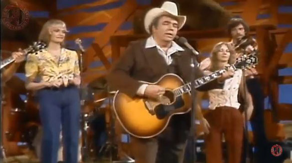 Hoyt Axton Della And The Dealer Rare Video On Hee Haw