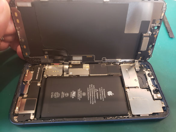 Apple iPhone 12 Pro生態顔認証(Face ID)修理方法 - カバー Apple iPhone 12 Pro生態顔認証(Face ID)修理方法 - カバー