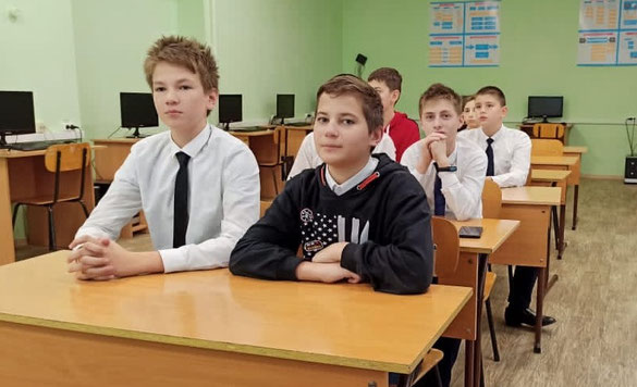 Учащиеся 8-А класса ГБОУ РК "Крымская гимназия-интернат для одаренных детей"