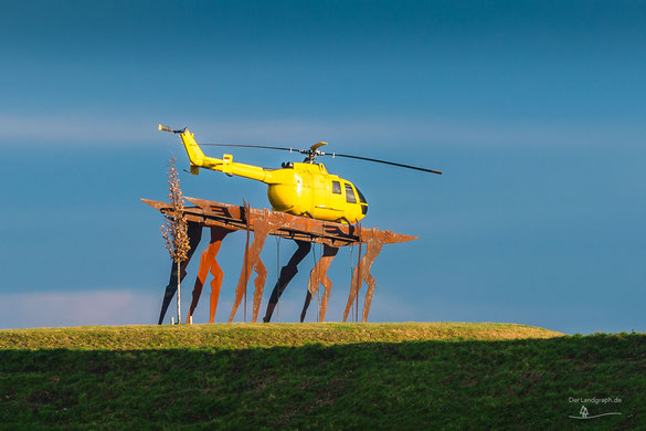 Der Gelbe Engel am Kamener Kreuz im Ruhrgebiet