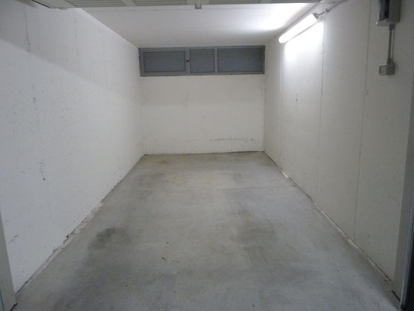 Immagine interno garage