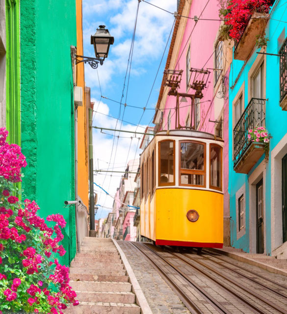 Lisbon Jewish Quarter. Elevadore da Bica LisbonJewishTours by Patricia