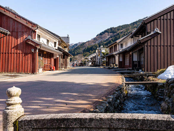 The Edo-Period post town of Kumagawa Juku was once a waypoint along the ancient "Mackerel Highway"