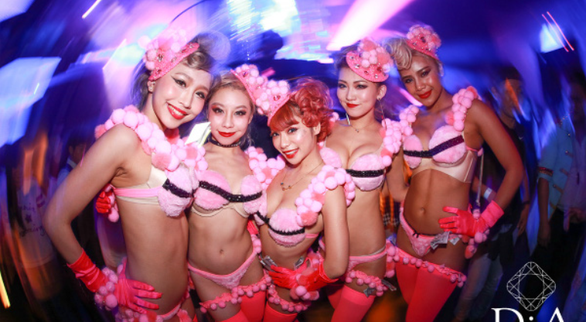 dia tokyo バーレスク