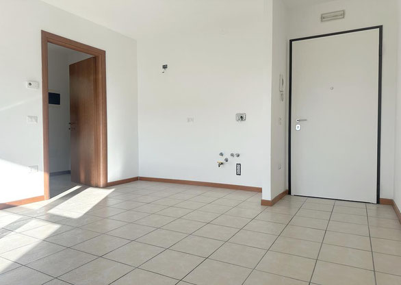 Immagine zona living mini Via Pozzuolo vic.