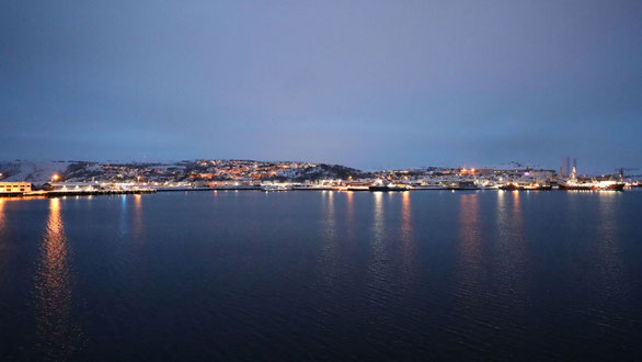 Kirkenes in der Dämmerung