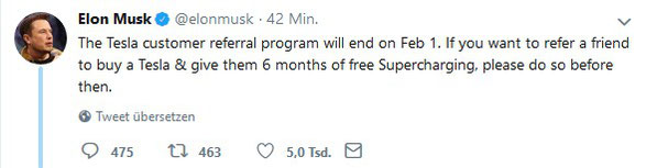 Elon Musk verkündet auf Twitter das Ende des kostenlosen Supercharging für Neubesteller. (Bild: Twitter)