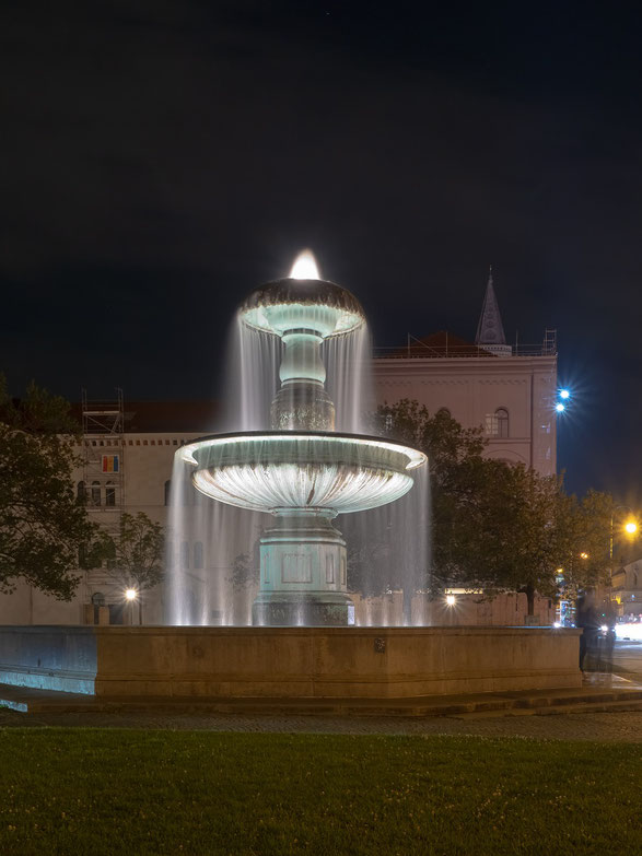 Brunnen an der Universität