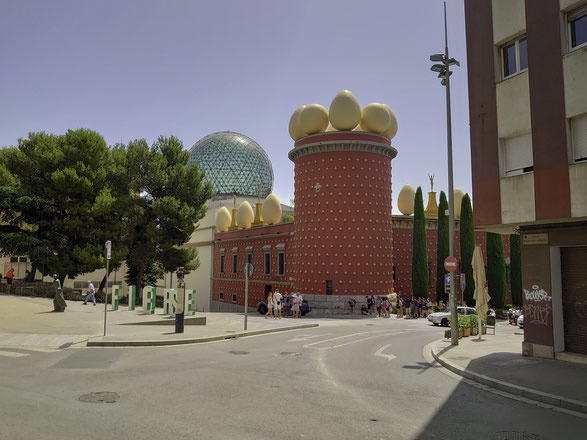 Bild: Dali-Theater-Museum in Figueres, Spanien 