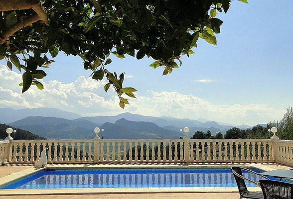 Meerwasser-Pool der Ferienwohnung Valencia