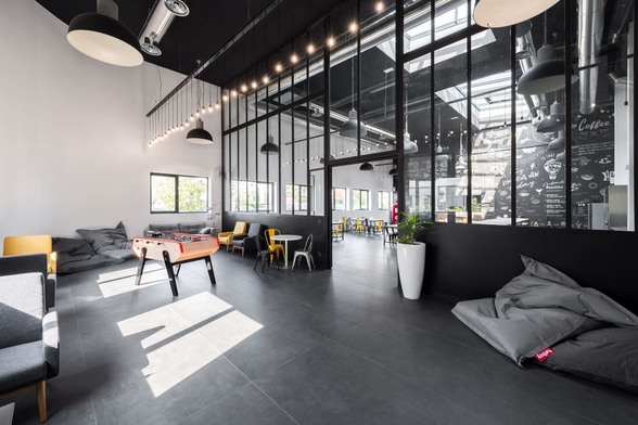 Décoration de locaux professionnels : augmentation du bien être et de la productivité des équipes