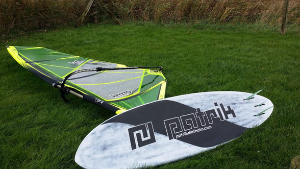 Patrik Trailer Wave 81 2014