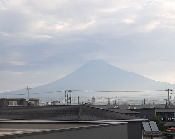 滋賀県　京都　三重県　関西　大阪　ドライヘッドスパ講座　ヘッドマッサージ　頭皮マッサージ　ヘッドスパ　講座　講習　マンツーマン　レッスン　ヘッドマイスター　悟空のきもち