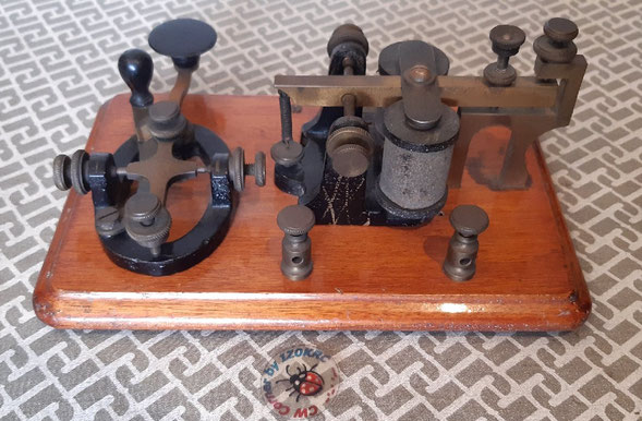 Belgian key on board
