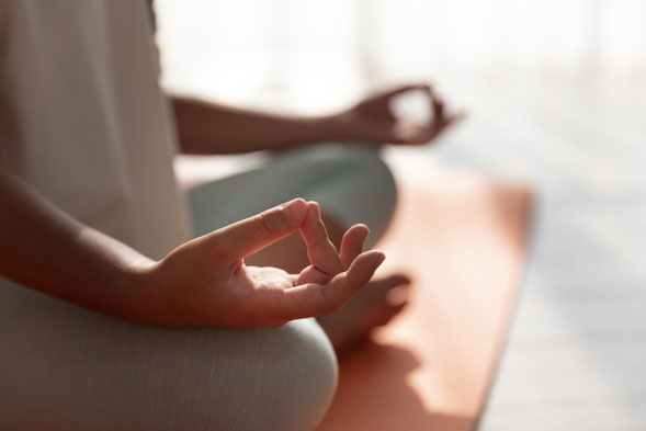 大阪市浪速区 ヨガ教室 Yoga Coco